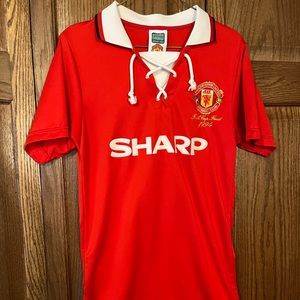Manchester United Jersey - Retro Replica, Size S